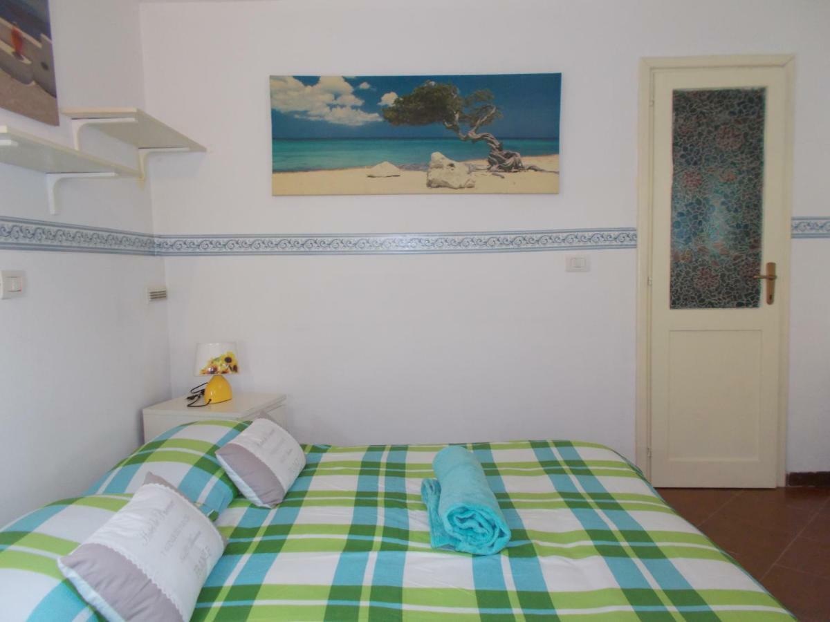 Palazzo Canavese Il Granello Di Senape B&B المظهر الخارجي الصورة